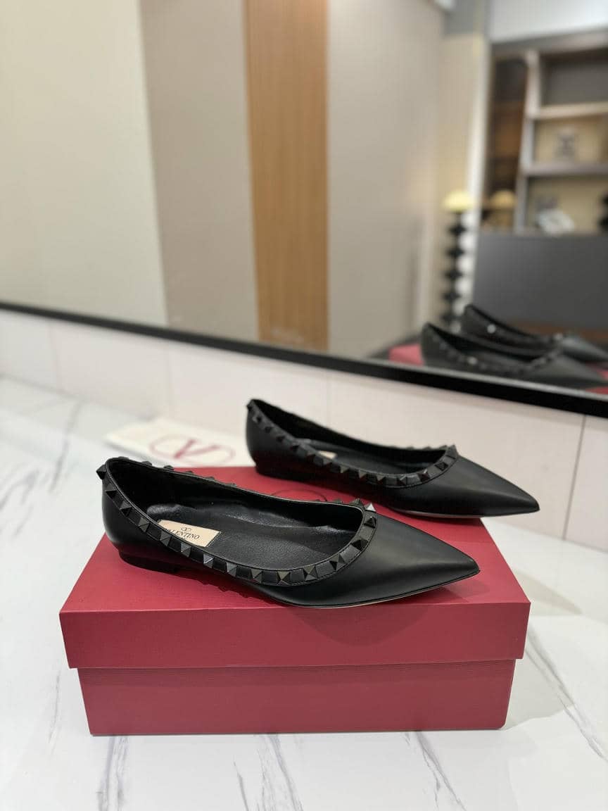 Valentino Flat-12
